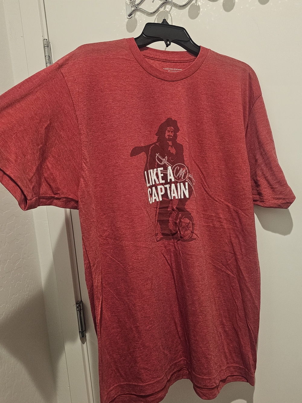 Like A Captain Red Graphic T-Shirt - Men
